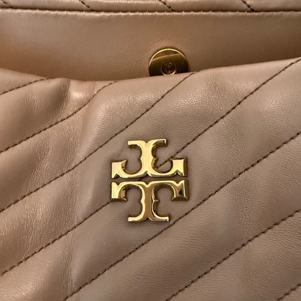 Tory Burch Kira Chevron Tote - Picture 3 of 15